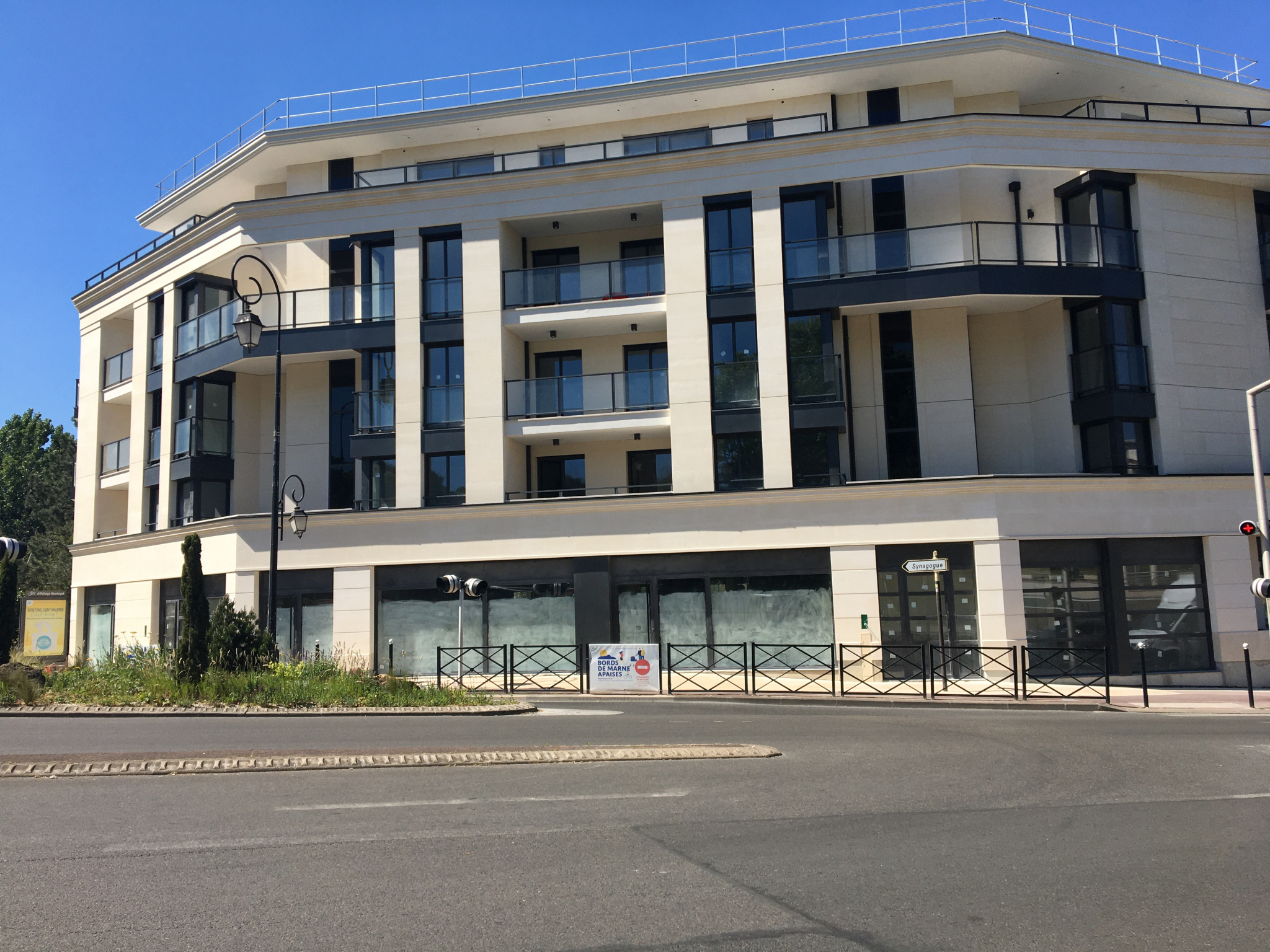 vente LA VARENNE CENTRE APPARTEMENT DE 3P 69M2